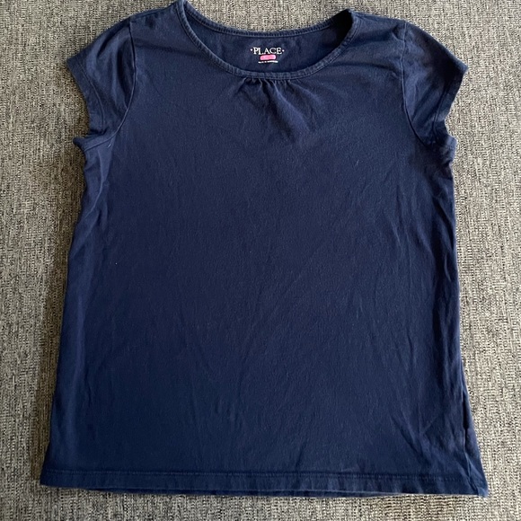 Children’s place 10/12 blue tee